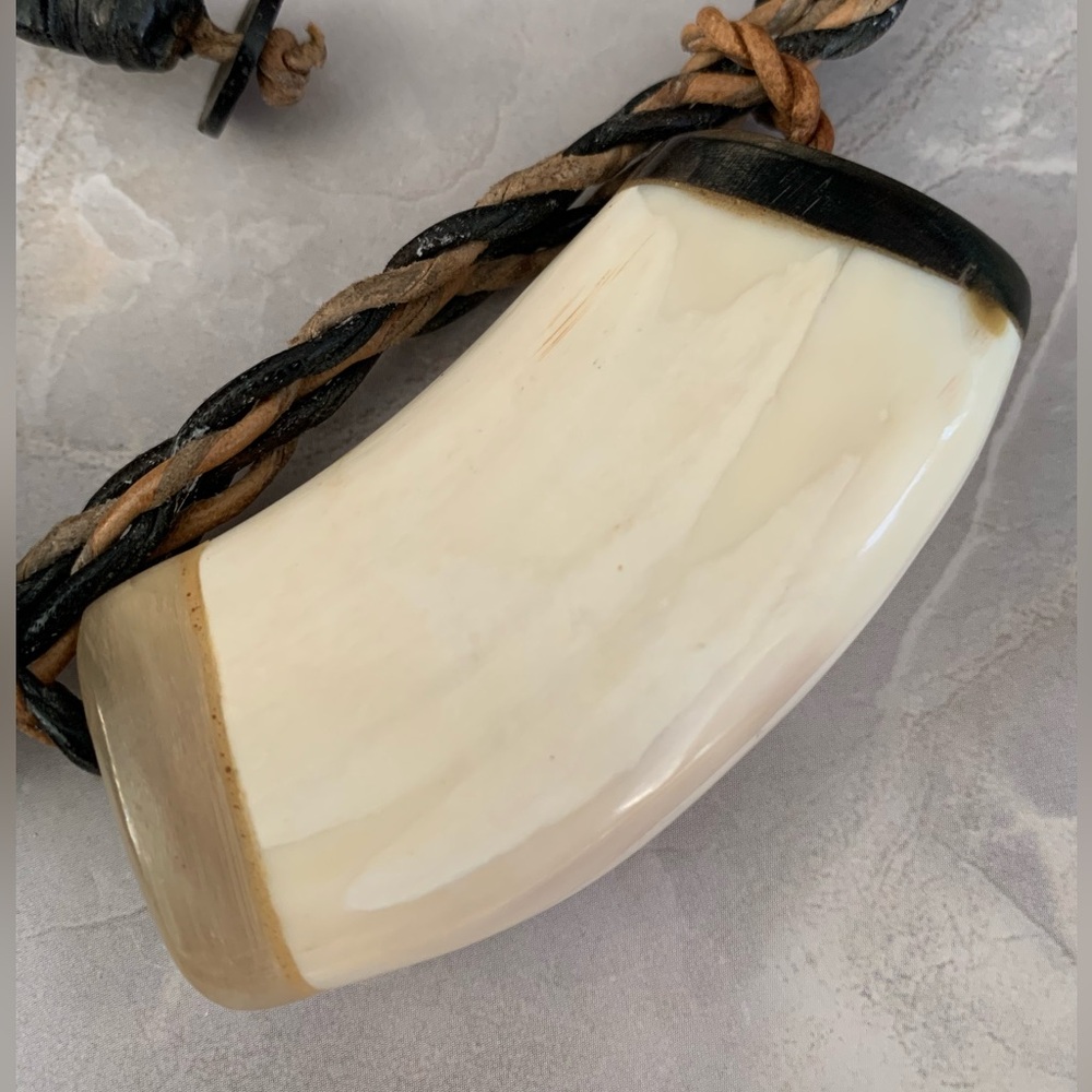 Hand Crafted Horn Bone Leather Tribal Necklace - Picture 2 of 5